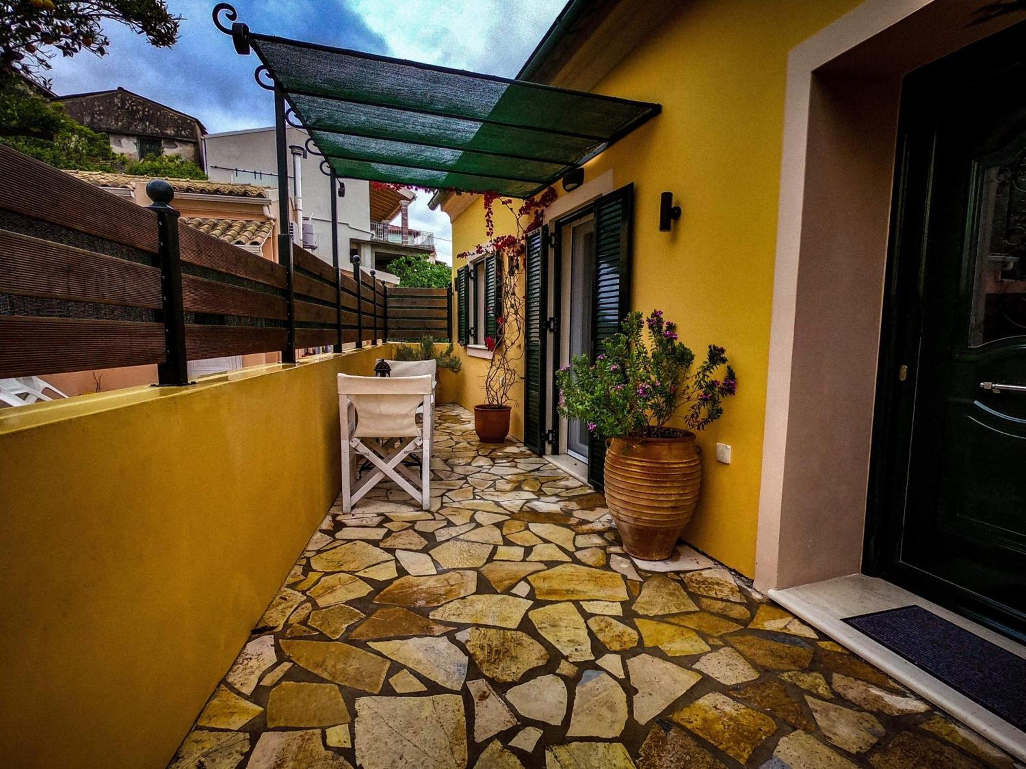 דירות Eirini'S House ליאפאדס מראה חיצוני תמונה