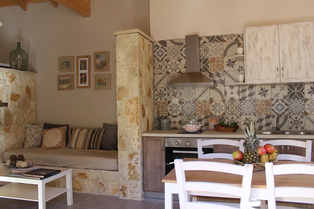 דירות Eirini'S House ליאפאדס מראה חיצוני תמונה